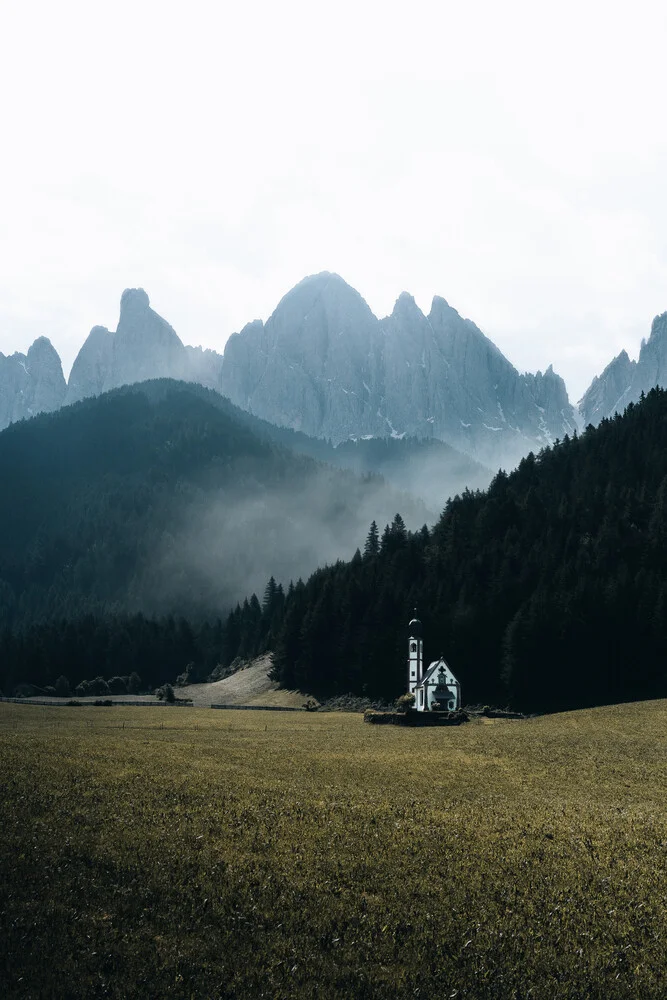Lonely Church - fotokunst von Sergej Antoni