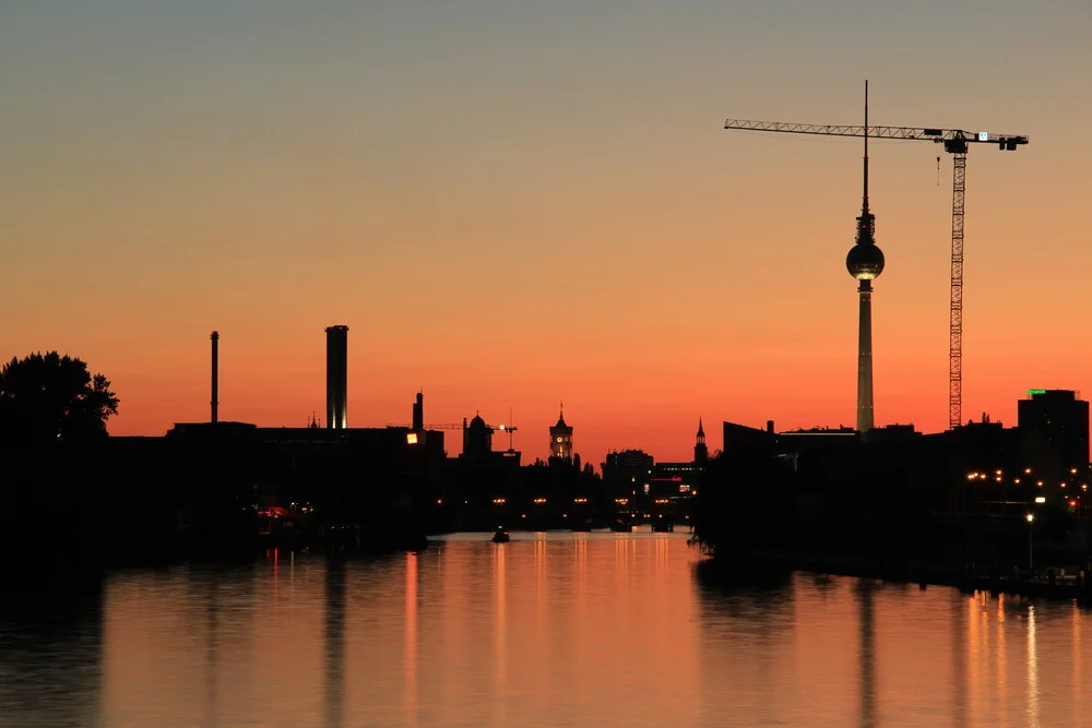 Berlin Skyline - fotokunst von Miriam Reugels