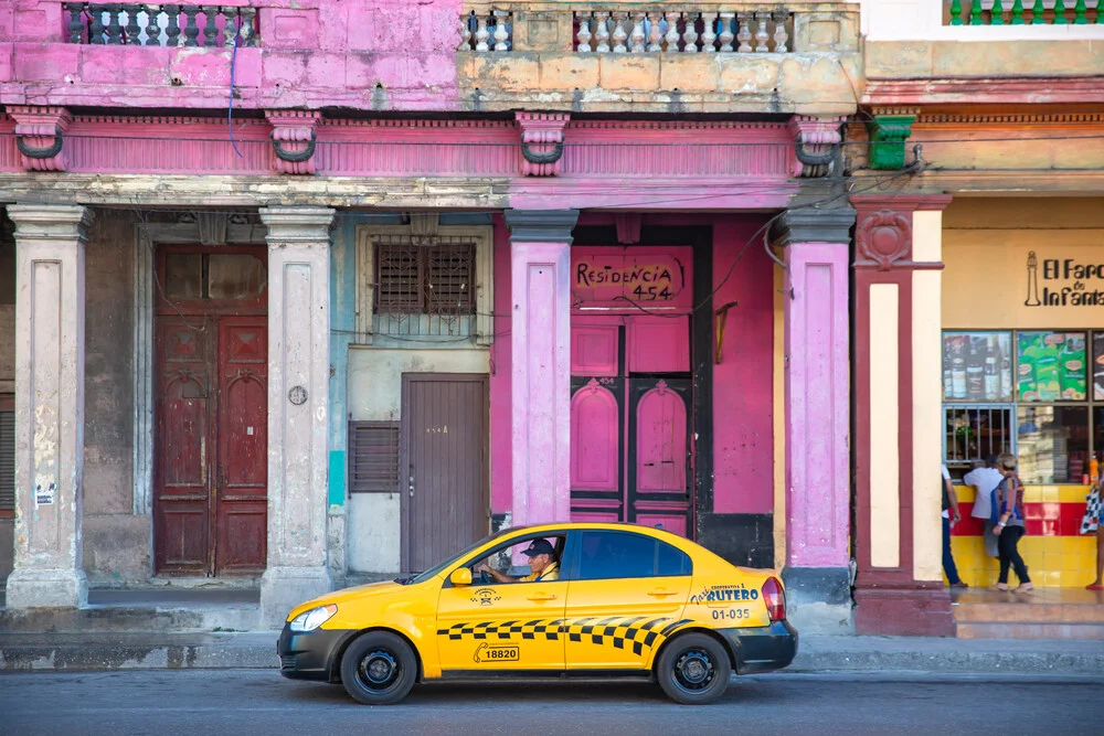 Taxi in Old Havana - fotokunst von Miro May