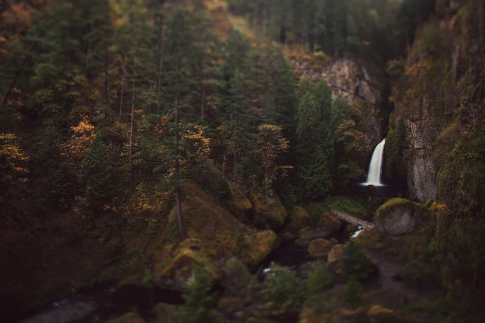 Wahclella Falls - fotokunst von Kevin Russ