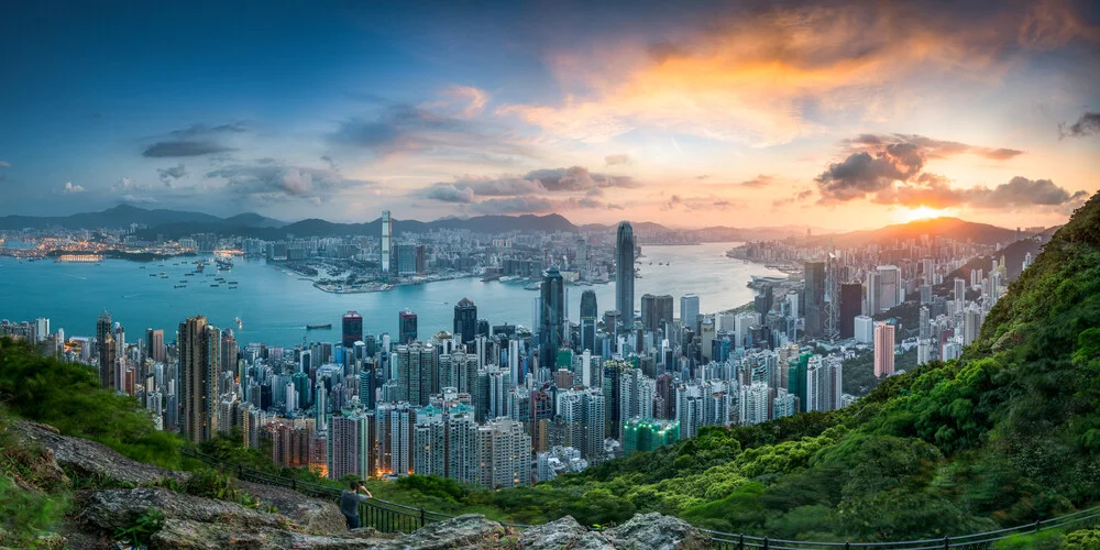 Hongkong Panorama bei Sonnenaufgang - fotokunst von Jan Becke
