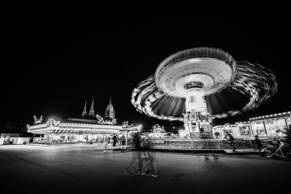 Sommer in der Stadt - fotokunst von Michael Schaidler