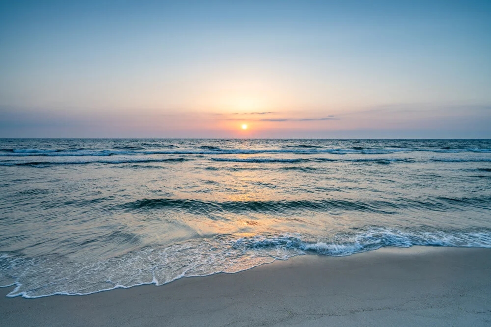 Sonnenuntergang am Meer - fotokunst von Jan Becke