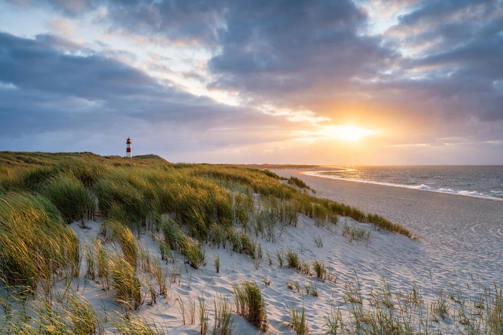 Sunset on the North Sea coast in Sylt - Fineart photography by Jan Becke