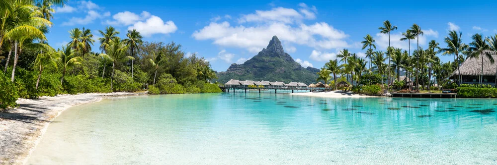 Summer vacation on Bora Bora - Fineart photography by Jan Becke