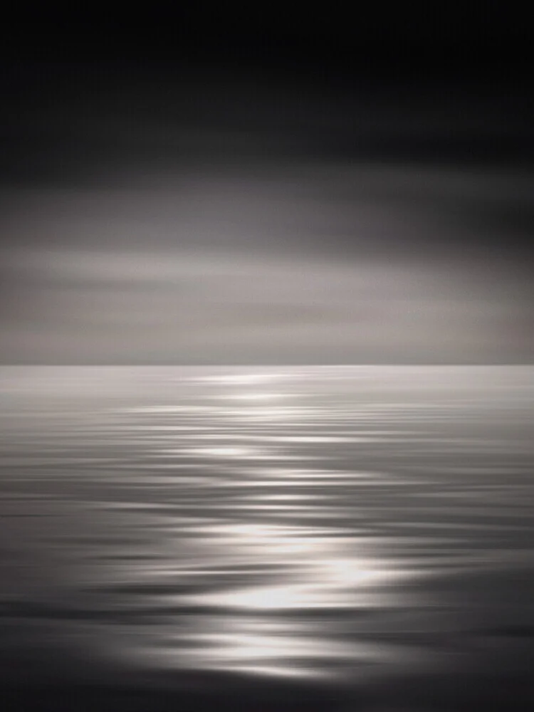 Night Sea - fotokunst von Lena Weisbek