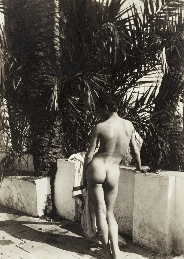 Wilhelm von Gloeden: Männlicher Akt - fotokunst von Vintage Collection