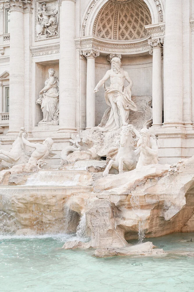 Trevi Fountain - fotokunst von Henrike Schenk