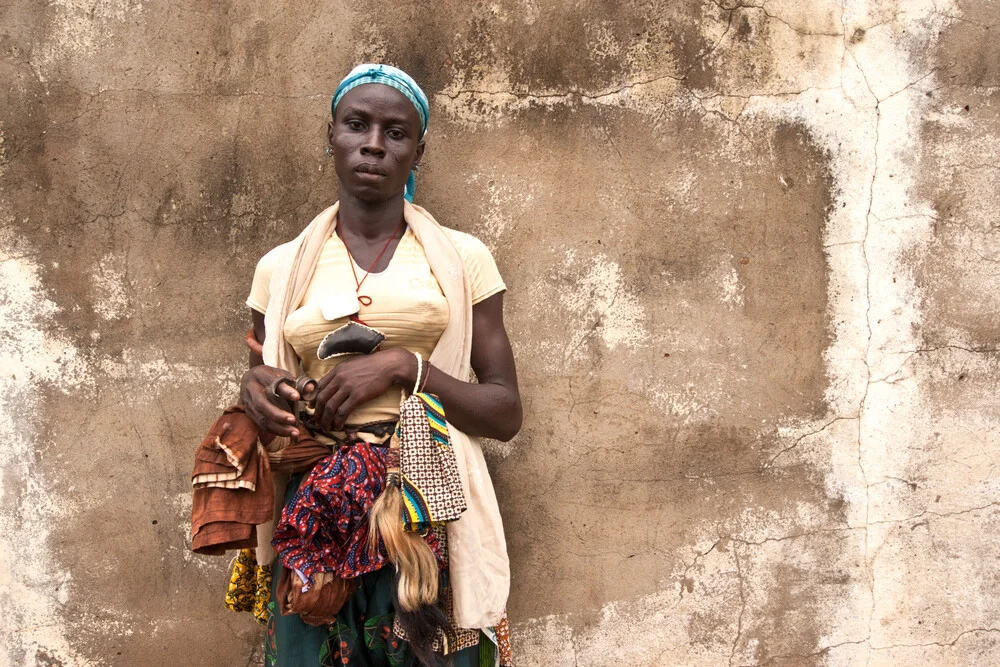 “Bila” dancer - Kumbungu village,    Northern Region   - Fineart photography by Lucía Arias Ballesteros