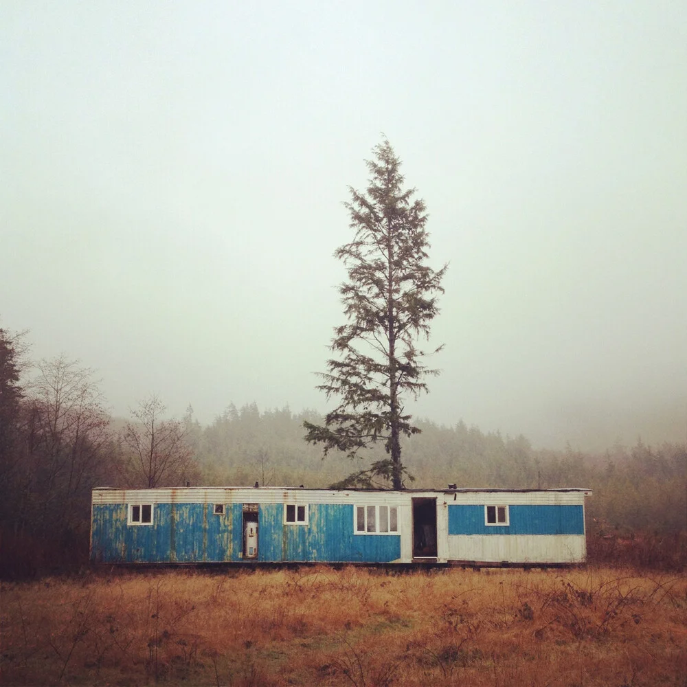 Trailer Leben - fotokunst von Kevin Russ