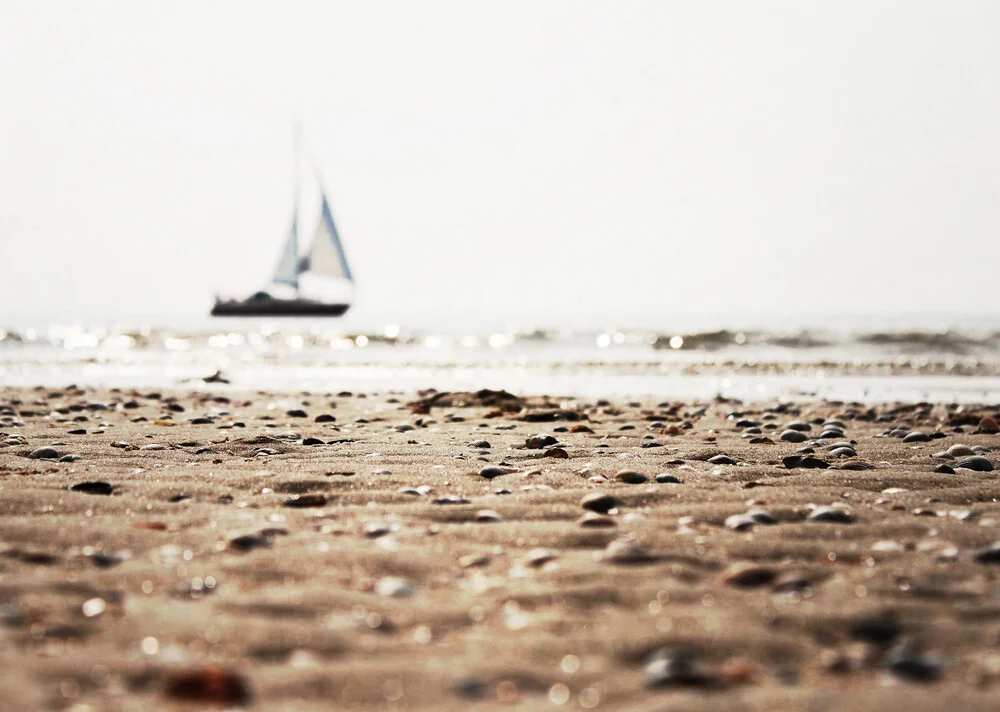 Sailing - fotokunst von Manuela Deigert