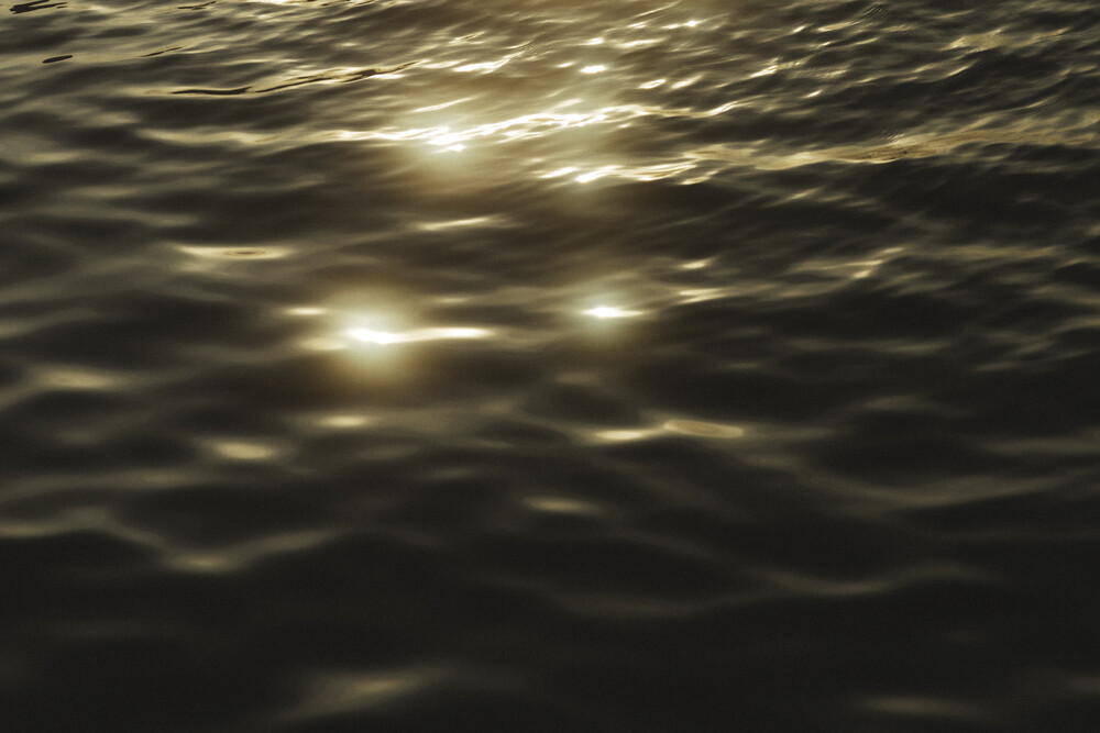 Water sparkle - fotokunst von Fabian Heigel