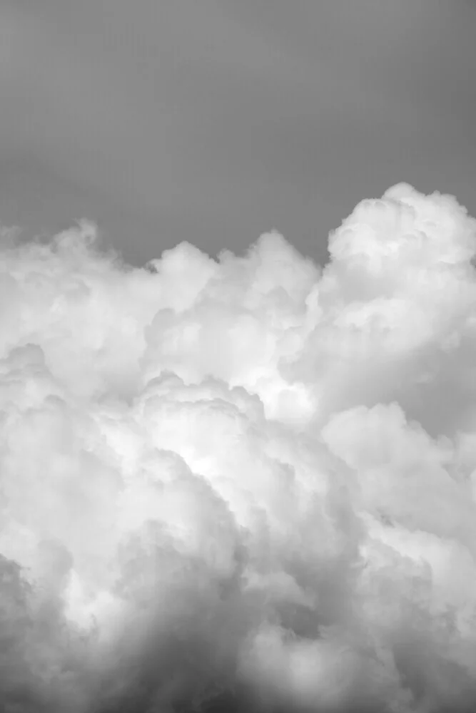 minimal but bold grey clouds - fotokunst von Studio Na.hili