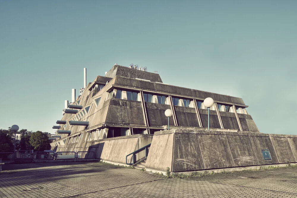 Mäusebunker - fotokunst von Michael Belhadi