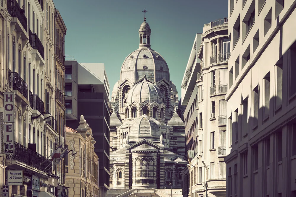 cathedralel la major - fotokunst von Michael Belhadi