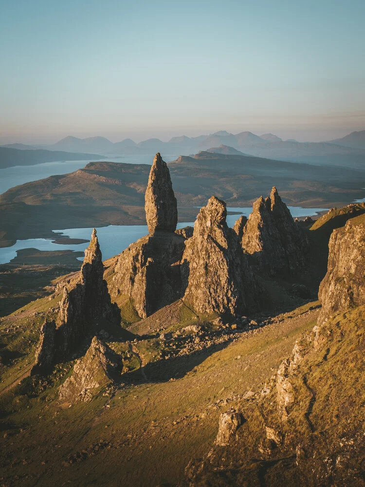 The Old Man of Storr. - fotokunst von Philipp Heigel