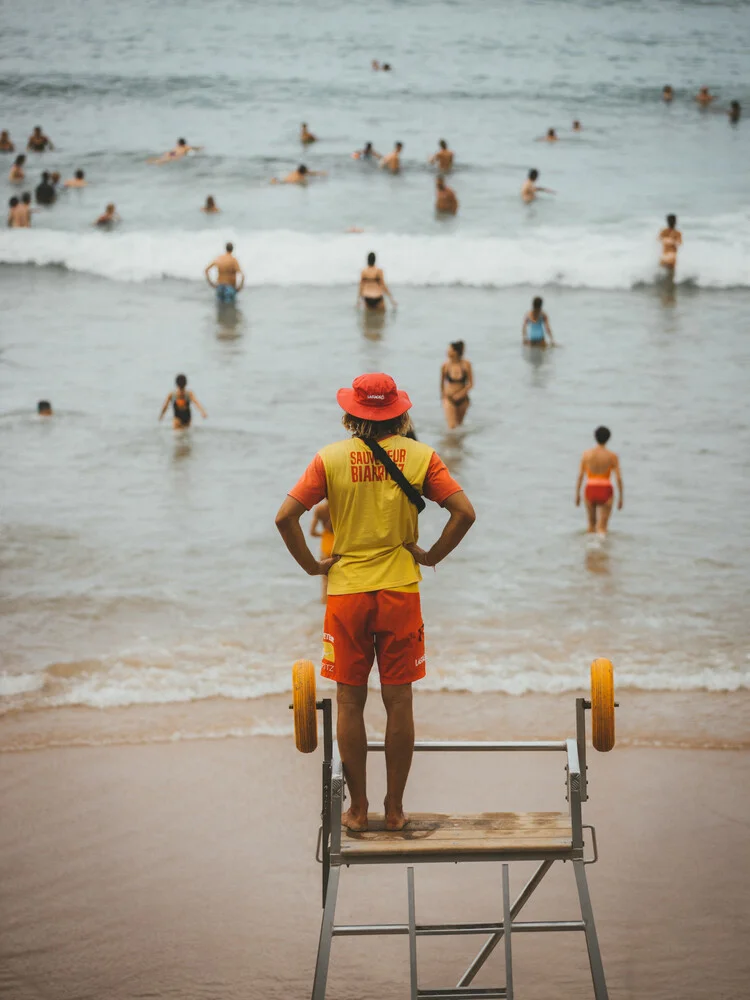 Biarritz Sauveteur - fotokunst von Philipp Heigel