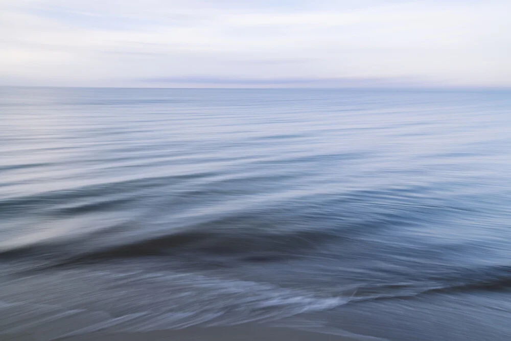 Ostsee Wellen verwischt - fotokunst von Nadja Jacke