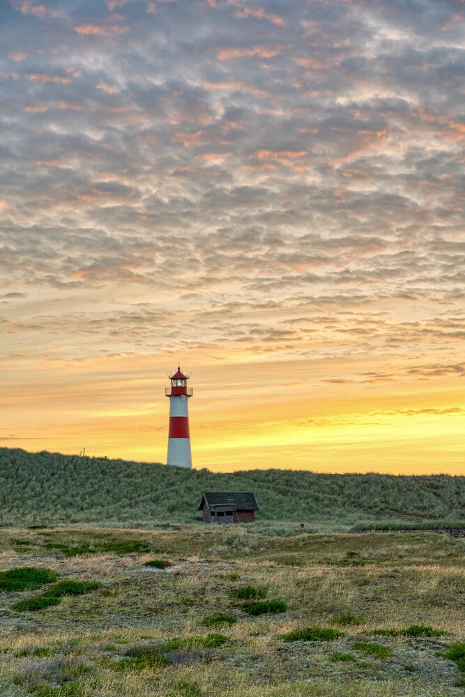 Leuchtturm List-Ost auf Sylt - fotokunst von Michael Valjak