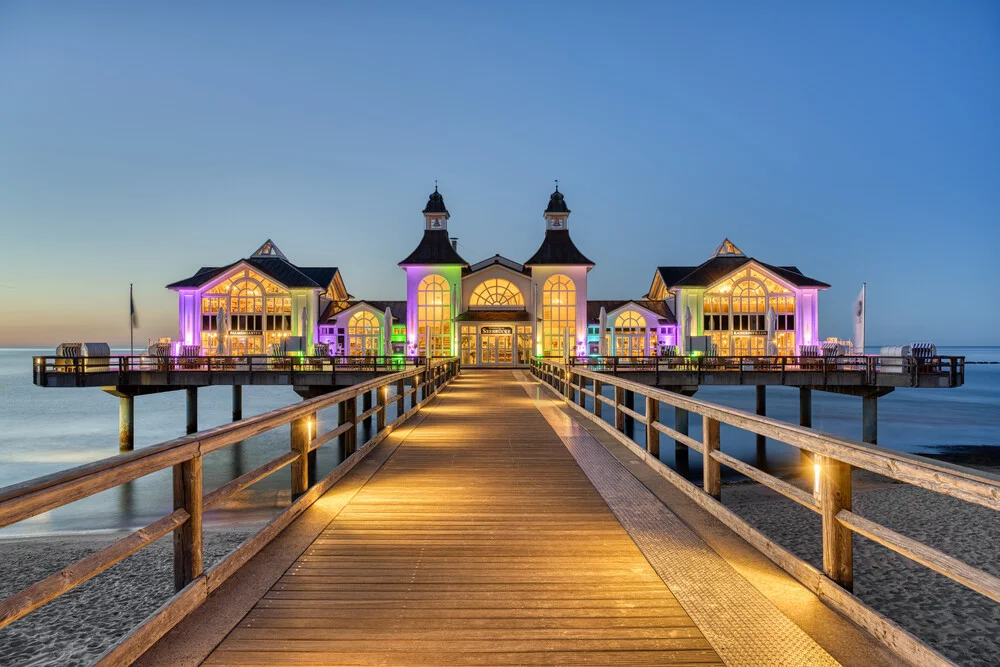 Pier in Sellin on Rügen in the evening - Fineart photography by Michael Valjak