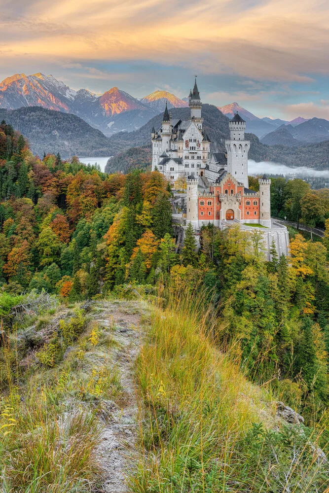 Schloss Neuschwanstein - fotokunst von Michael Valjak