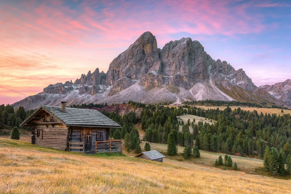 Peitlerkofel am Würzjochpass in den Dolomiten - fotokunst von Michael Valjak