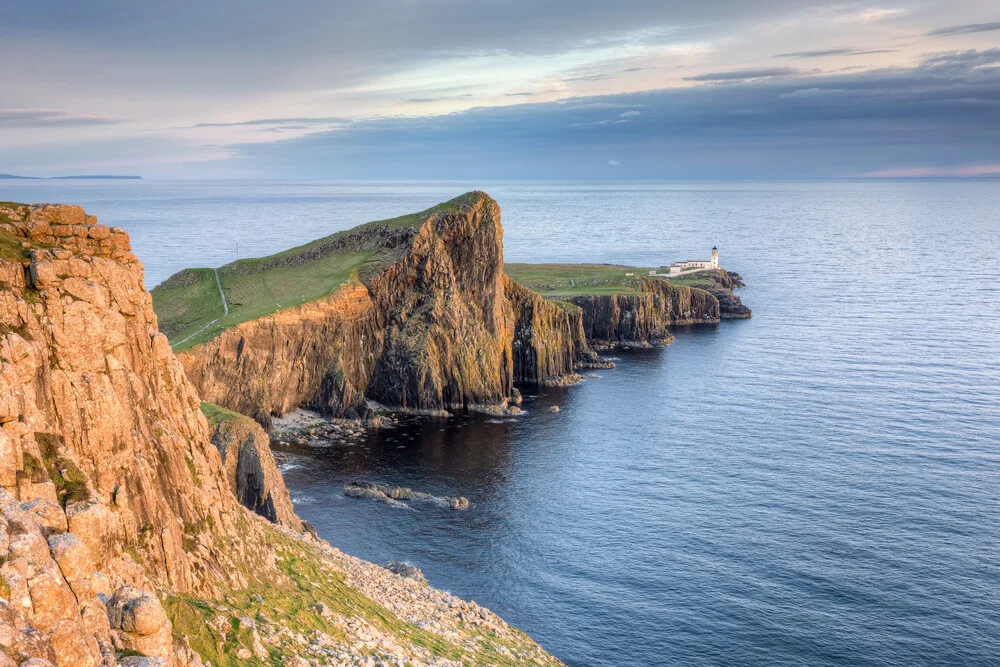 Neist Point auf der Isle of Skye in Schottland - fotokunst von Michael Valjak