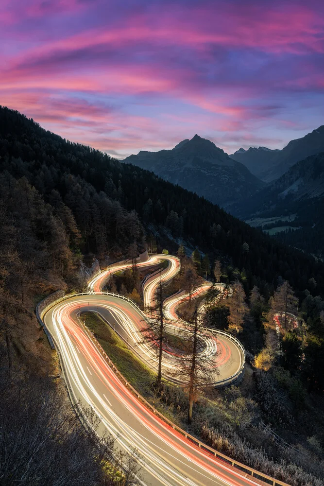 Malojapass in der Schweiz am Abend - fotokunst von Michael Valjak