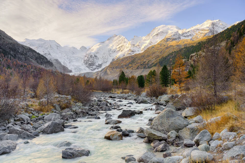 Im Val Morteratsch in der Schweiz im Spätherbst - fotokunst von Michael Valjak