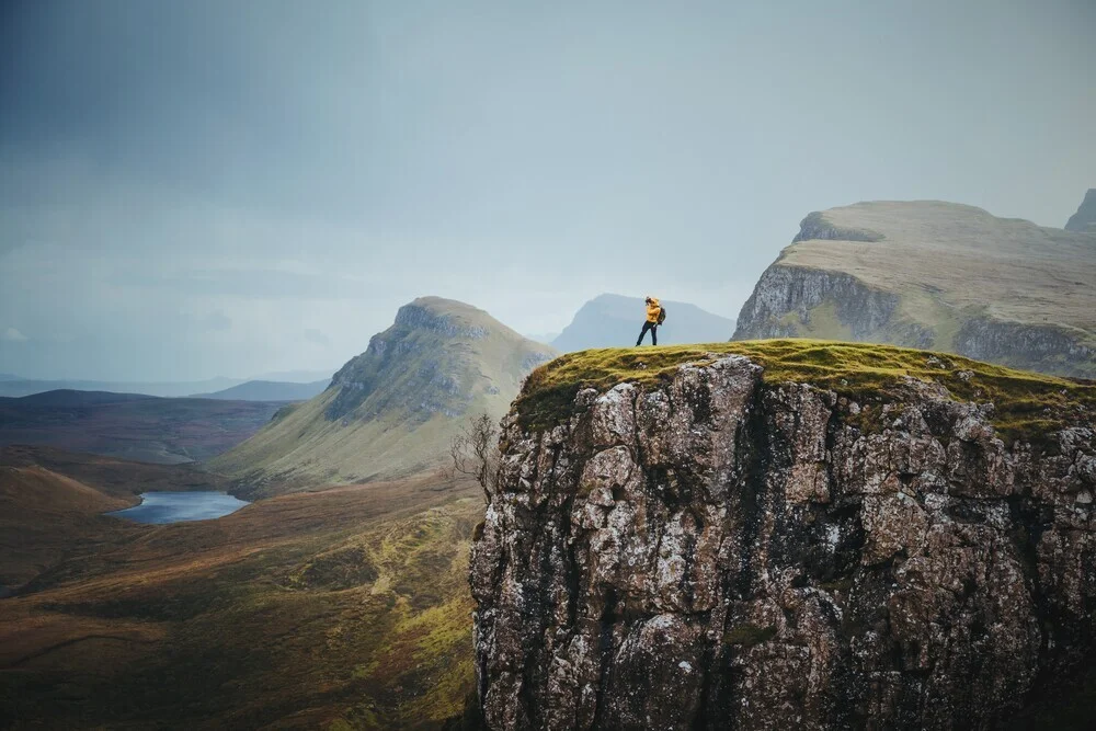 Hochland Wanderer - fotokunst von Patrick Monatsberger