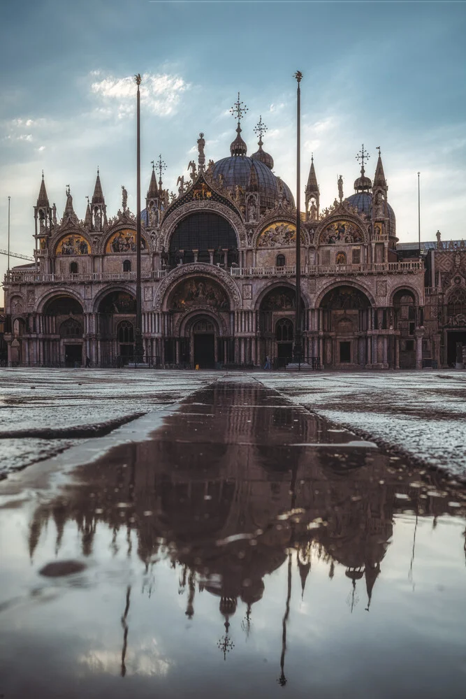 Venedig Basilica San Marco - Fineart photography by Jean Claude Castor