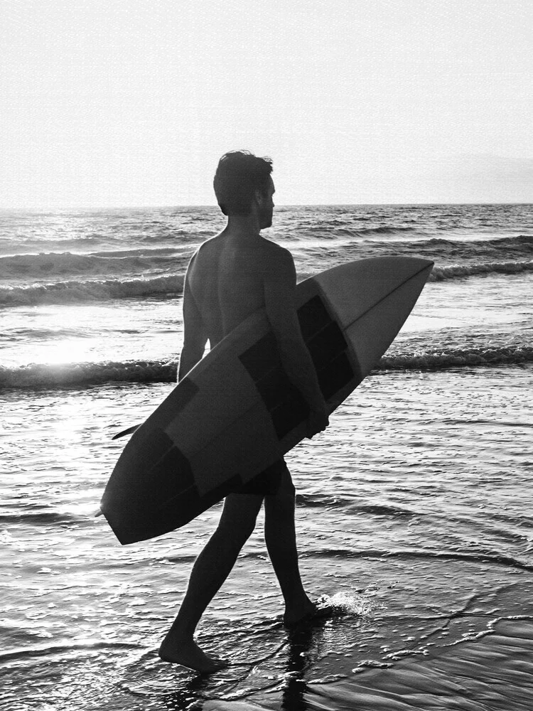 Surf Man - fotokunst von Gal Pittel