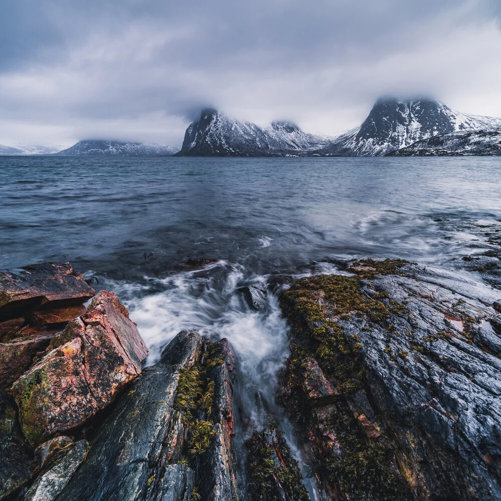 Norwegische Nordmeerküste I - fotokunst von Franz Sussbauer