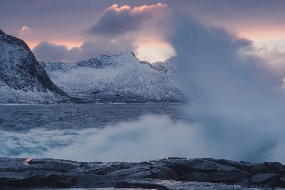 Norwegische Nordmeerküste VII - fotokunst von Franz Sussbauer