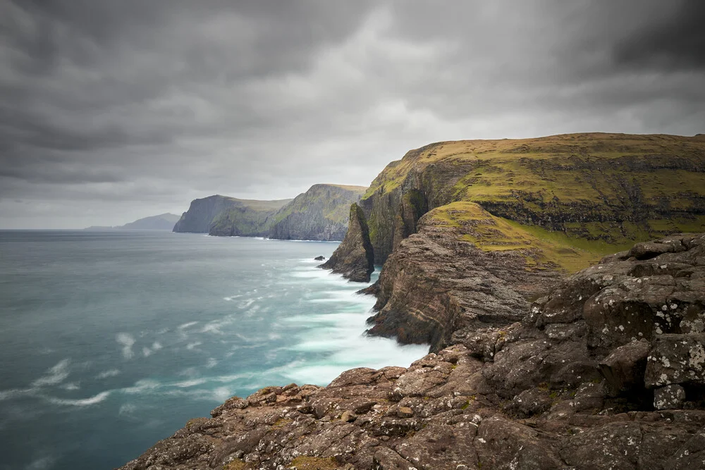 Sørvágsvatn, Faroe Islands - Fineart photography by Norbert Gräf