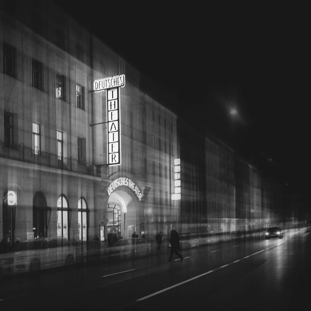 Deutsches Theater - fotokunst von Roswitha Schleicher-Schwarz