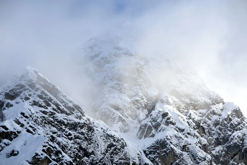 The Mountain Collection | Mountain Dusk - fotokunst von Lotte Wildiers