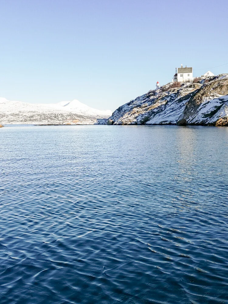 The Saltwater Collection | The lighthouse of Barøya - Fineart photography by Lotte Wildiers