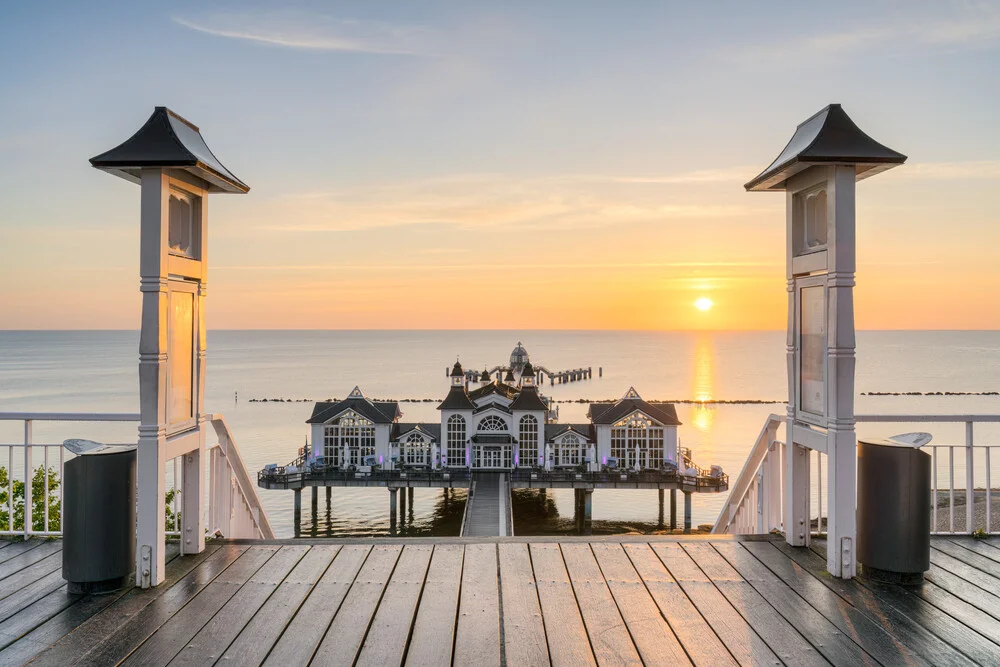 Sellin pier on the island of Rügen - Fineart photography by Michael Valjak