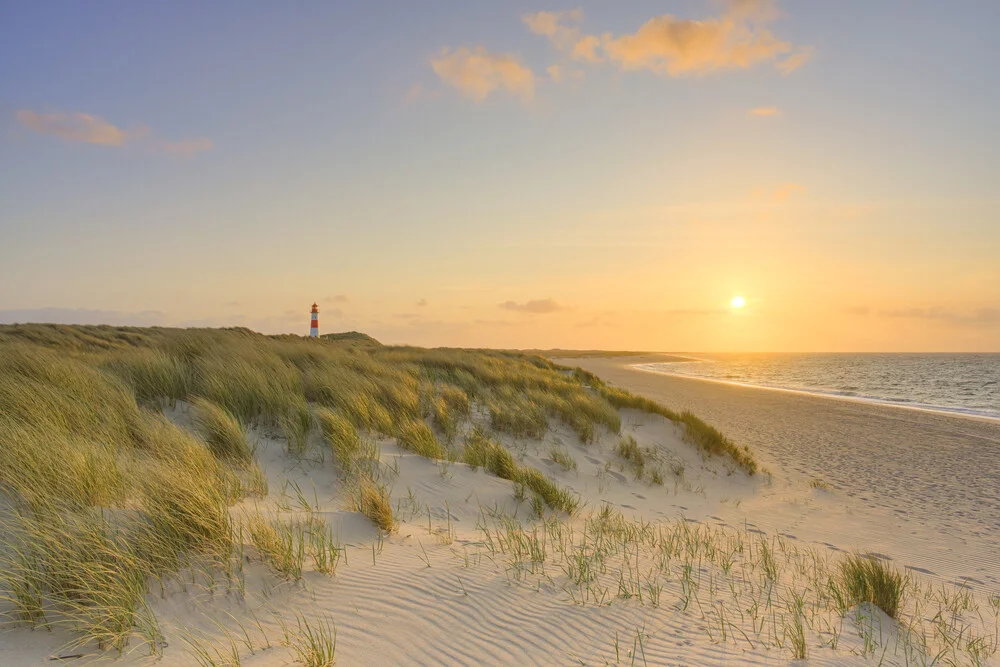 Sylt Sonnenuntergang am Ellenbogen - fotokunst von Michael Valjak