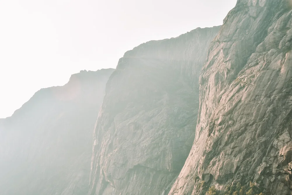 The Mountain Collection | Cliffs - fotokunst von Lotte Wildiers