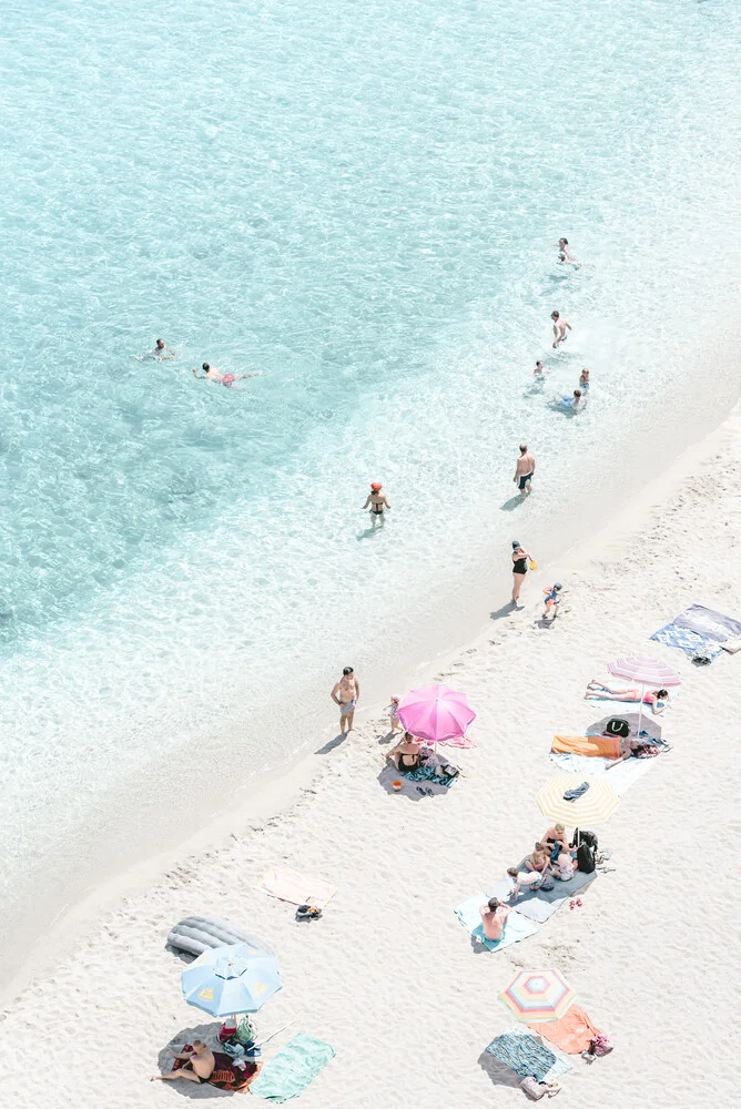 Beach in Calabria - fotokunst von Photolovers .