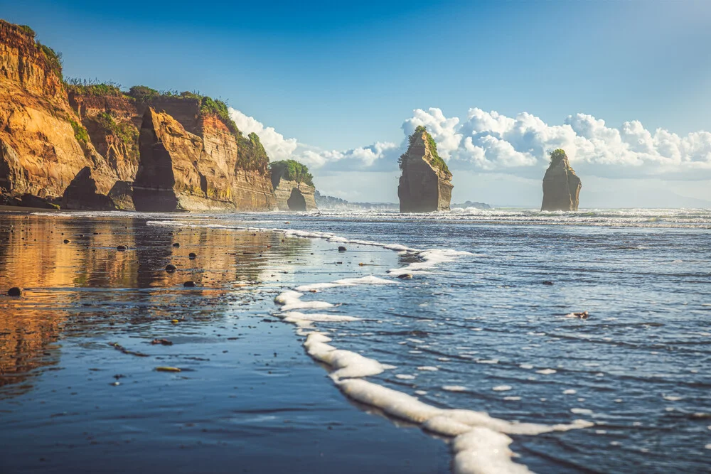 Neuseeland Three Sisters Beach - fotokunst von Jean Claude Castor