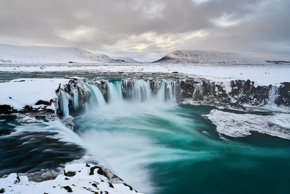 Goðafoss im Winter 2023 - fotokunst von Norbert Gräf