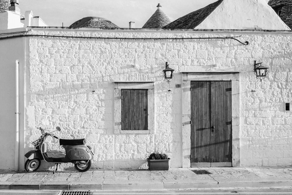 Vespa parked in the Italian street | Black and white photography - Fineart photography by Marika Huisman