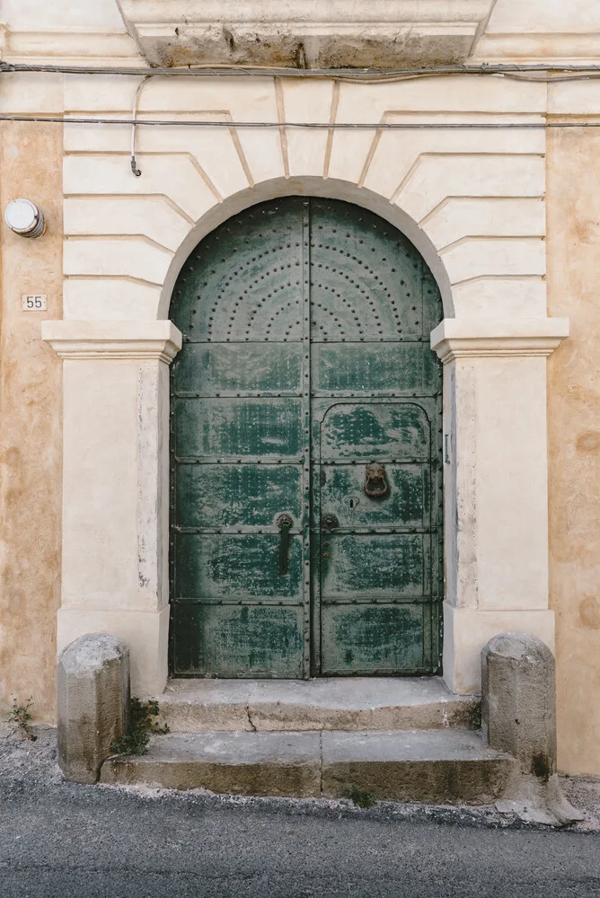 Green wooden door in Italy. - Fineart photography by Photolovers .