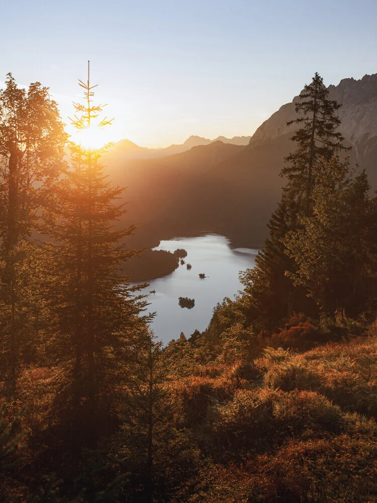 Eibsee, Deutschland, Deutschland – Fotokunst von Reiner Hofer als Poster oder Acrylglasbild