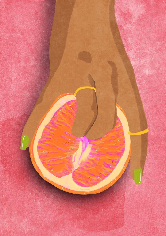 Illustration by Raissa Oltmanns: a hand holding a pink grapefruit