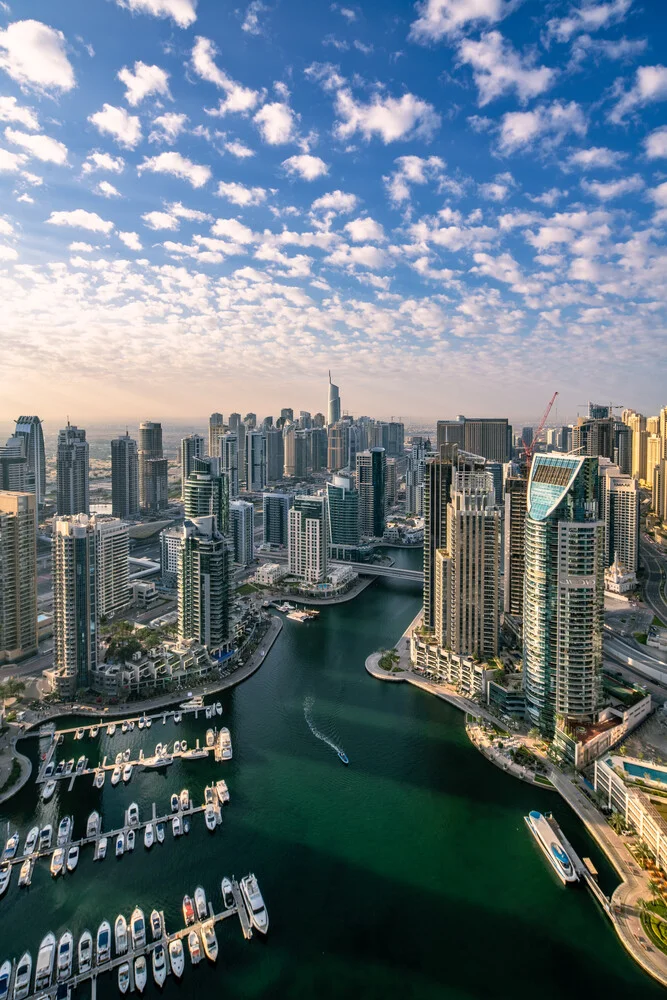 Photo art by Achim Thomae: view of the modern architecture in Dubai Marina
