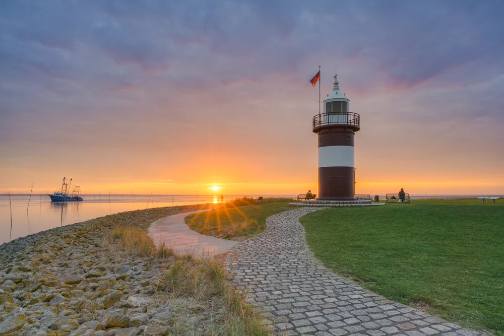 Photo art by Michael Valjak: Kleiner Preuße lighthouse at sunset in Wremen